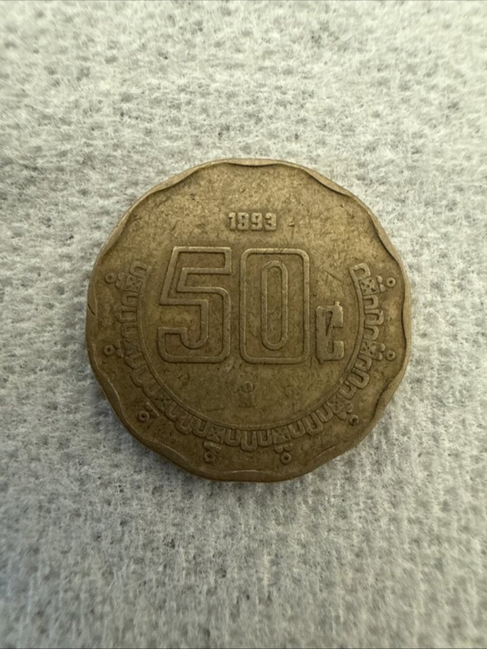 1993 Mexico Circulated Fifty Centavos Coin